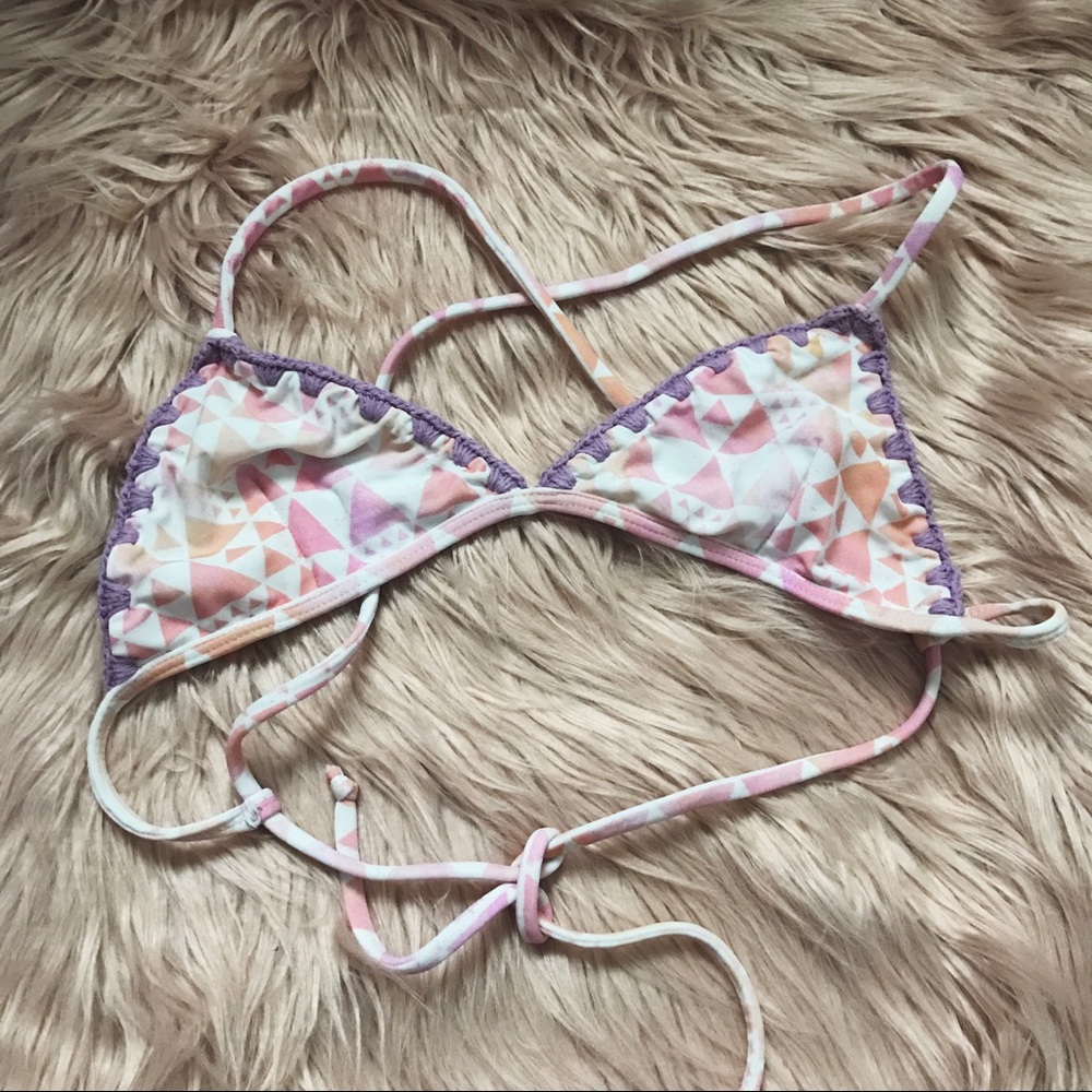 ❌ S O L D ❌ Posh Pua bikini top